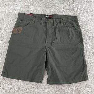 Wrangler Riggs Workwear Mens 44 Olive Green Ripstop Carpenter Shorts NWT